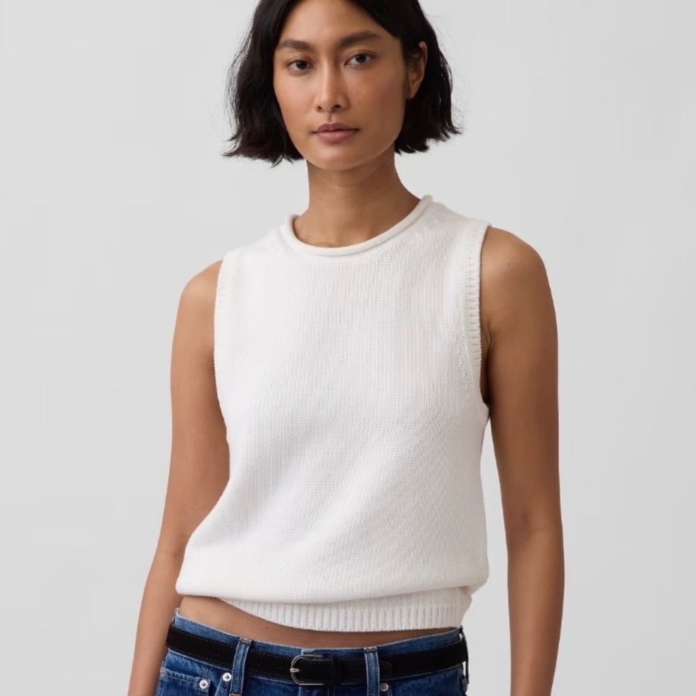 Gap Womens White 100% Cotton Sleeveless Crew Neck Sweater Vest Size XS